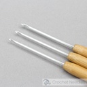 Crochet hook set